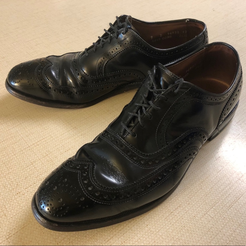 Allen Edmonds McAllister Wingtip Oxford Dress Shoe